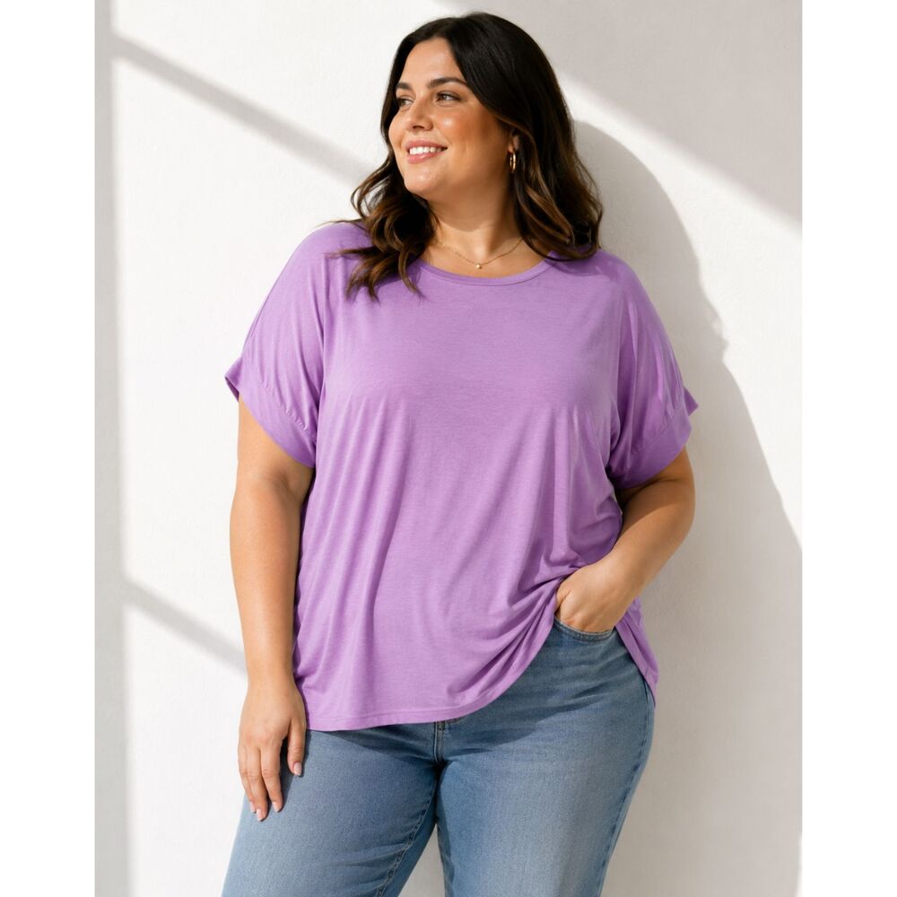NWT Dear Scarlett Lavender Short Sleeve Top Women's Plus 2X Wrinkle-Free Tee